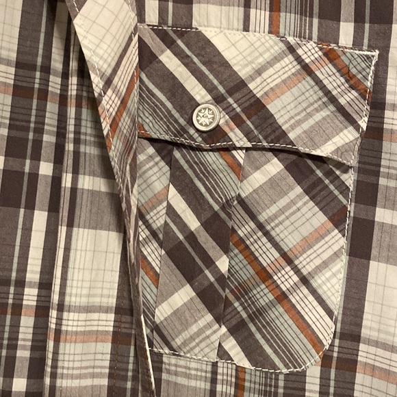 Quiksilver button down shirt size large - Picture 4 of 5